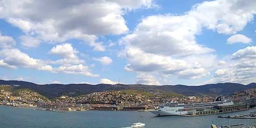 Center Marine Station (porto) Webcam - Trieste