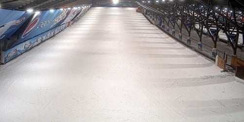 Complesso di ghiaccio indoor SnowWorld a Zuttermeer... Webcam - La Haye