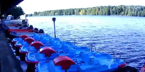 Noleggio catamarani su un lago in periferia Webcam - Berlino