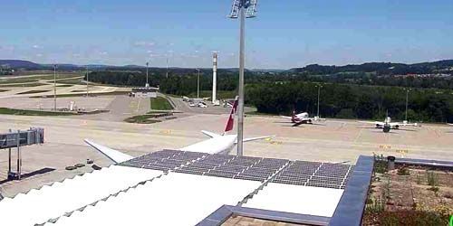 Aeroporto di Kloten (telecamere controllate) Webcam - Zurigo