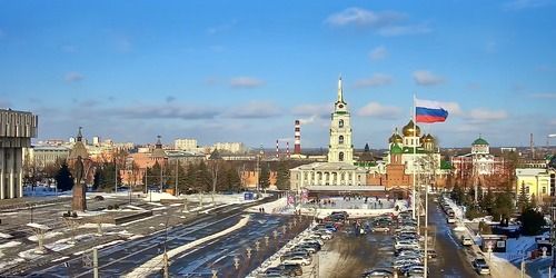 Lenin-Platz. Der Kreml. Mariä Himmelfahrt-Kathedrale Webcam - Tula