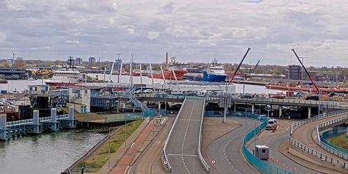 Museo della Marina & TESO Ferry Port a Den Helder Webcam - Alkmaar