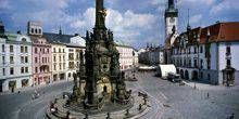 Piazza superiore, colonna della Santissima Trinità Webcam - Olomouc