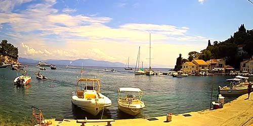 Une jetée dans une magnifique baie de l'île de Paxos Webcam - Kerkyra