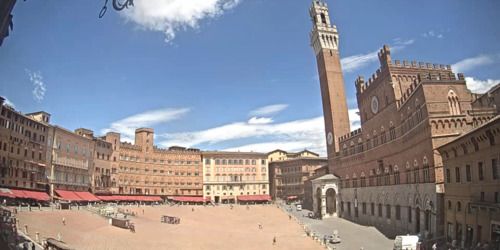 Das Rathaus. Piazza del Campo Webcam - Siena