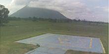 WebKamera Rio daz Ostras - Hubschrauberlandeplatz mit Blick auf die Berge