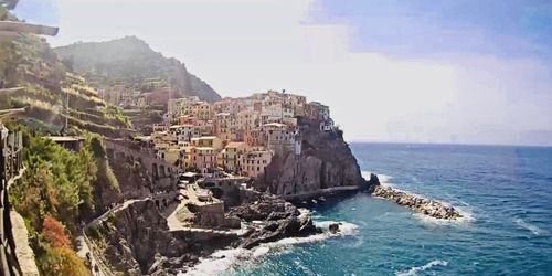 WebKamera Manarola - Blick auf die Cinque Terre. Blick auf das Ligurische Meer