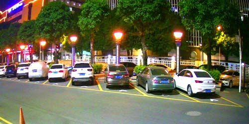 WebKamera Shantou - Parken in der Nähe des Hotels im Stadtzentrum