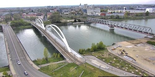 WebKamera Kehl - Pont de l’Europe. Gesegnete Rheinbrücke